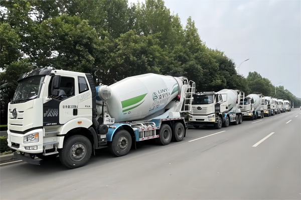 【重卡新聞】11月重卡銷7.3萬輛！意料之中的“拐點”出現！