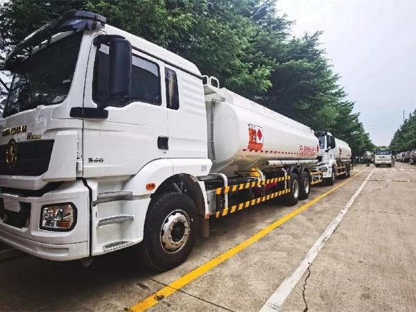 海外發車！中集凌宇實力交付，“量身定制”贏得市場贊譽！